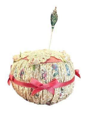 Victorian Floral Pin Cushion w/ Vintage Hatpin – Antique Sewing Collectible